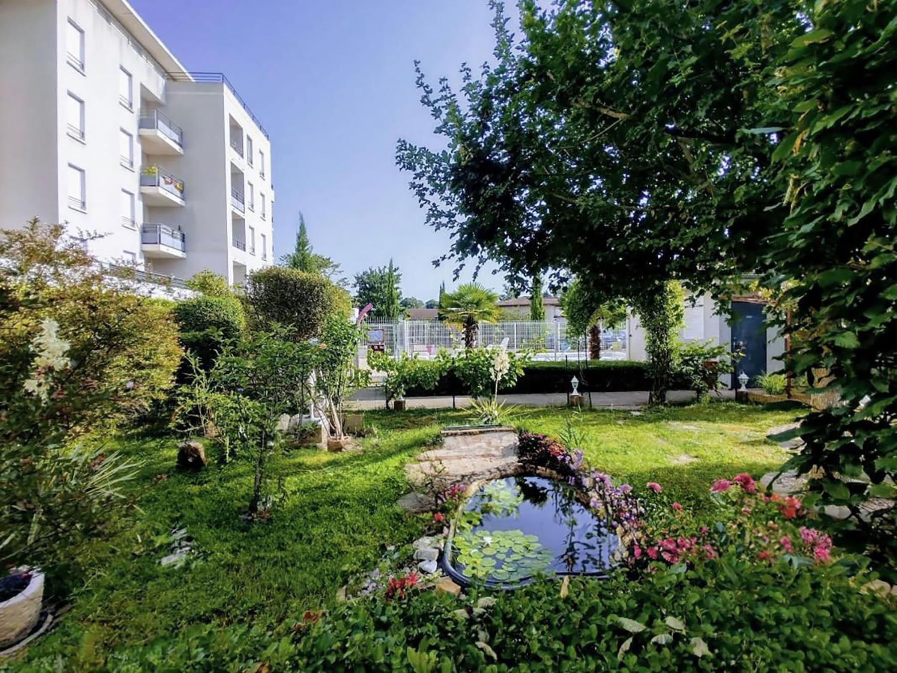 Modern 1 Bdr + Balcony + Free Parking + Ac + Pool Apartment L'Isle-d'Abeau Exterior photo
